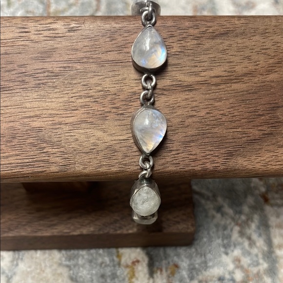 Jewelry - Vintage Sterling Silver Moonstone Bracelet